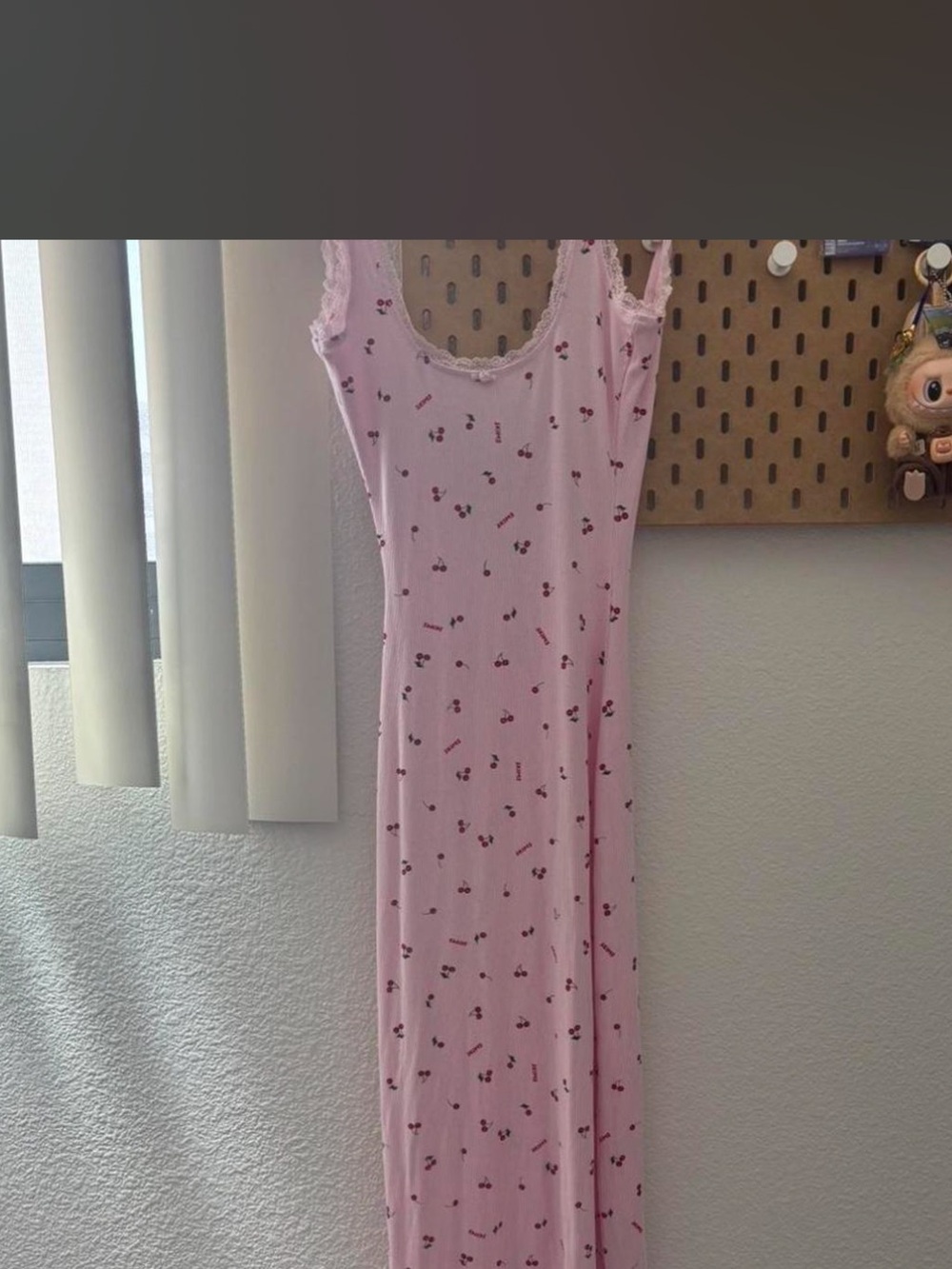 Skims soft lounge long dress, pink cherry print size xxs.
